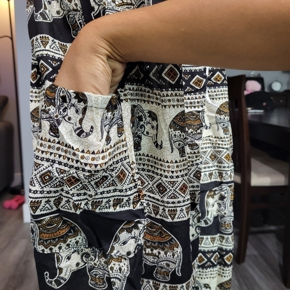 Chinrada - Smocked Waist harem PLUS SIZE 2XL πΉπ - Picture 2 of 10